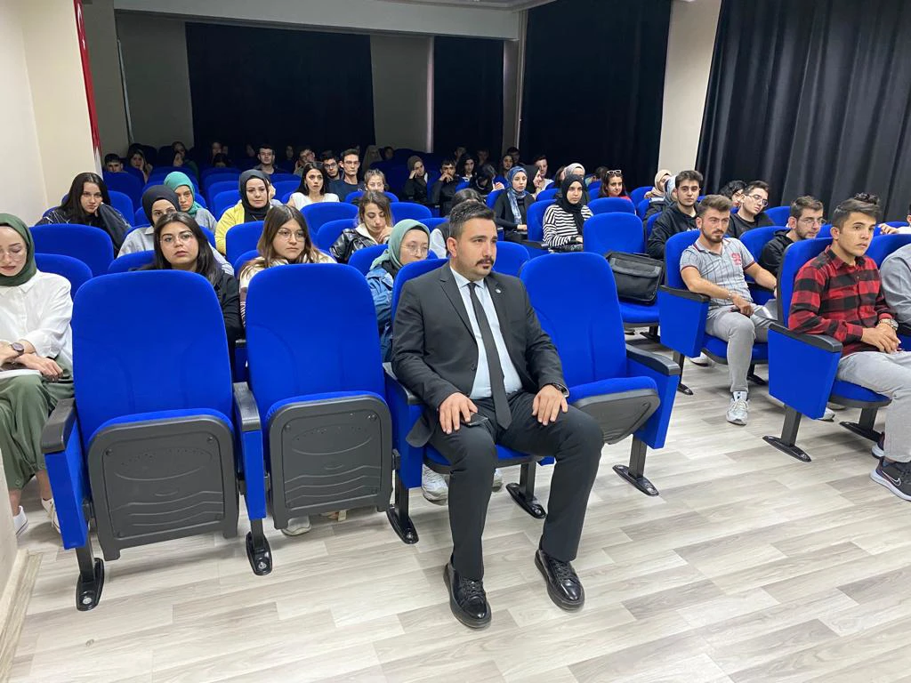 Yüksekokulumuz 2023-2024 Eğitim-Öğreyim Yılı  Bilgisayar Teknolojileri Bölümümüzün Oryantasyon Programı Gerçekleştirildi
